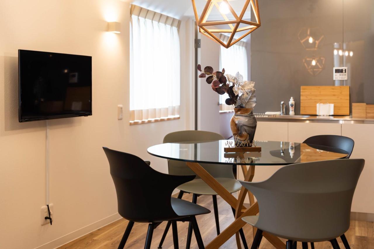 Alla Scuderia Bijou Suites Osaka Exteriör bild